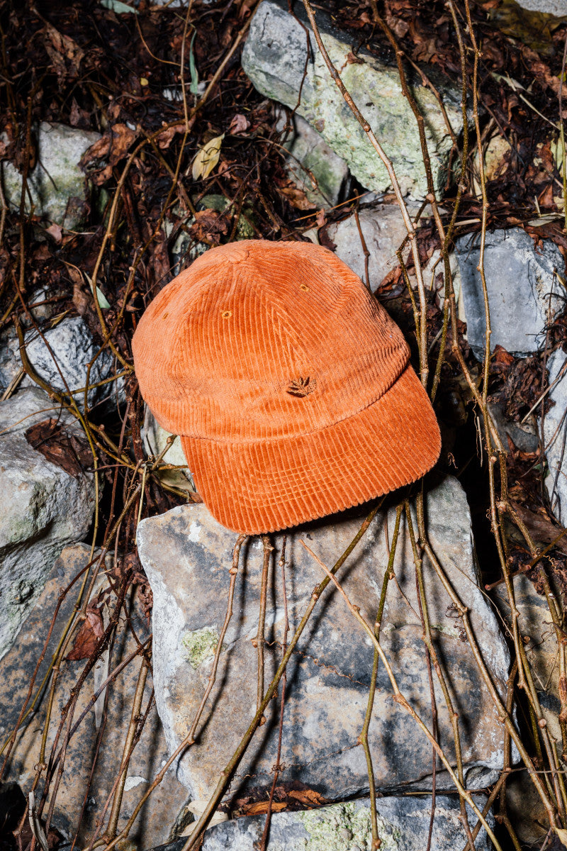 Magenta Tonal Cord Hat Cognac